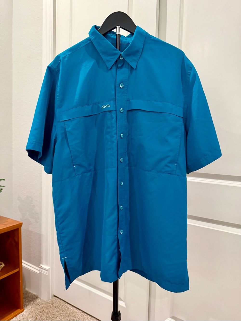 Teal Gameguard Short Sleeve Button-Up Shirt.  Never Worn.
